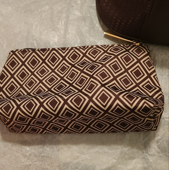 Estee Lauder Toiletry Case w/ mini bag 8 X 6 X 4.5 Brown NWOT - Picture 3 of 11